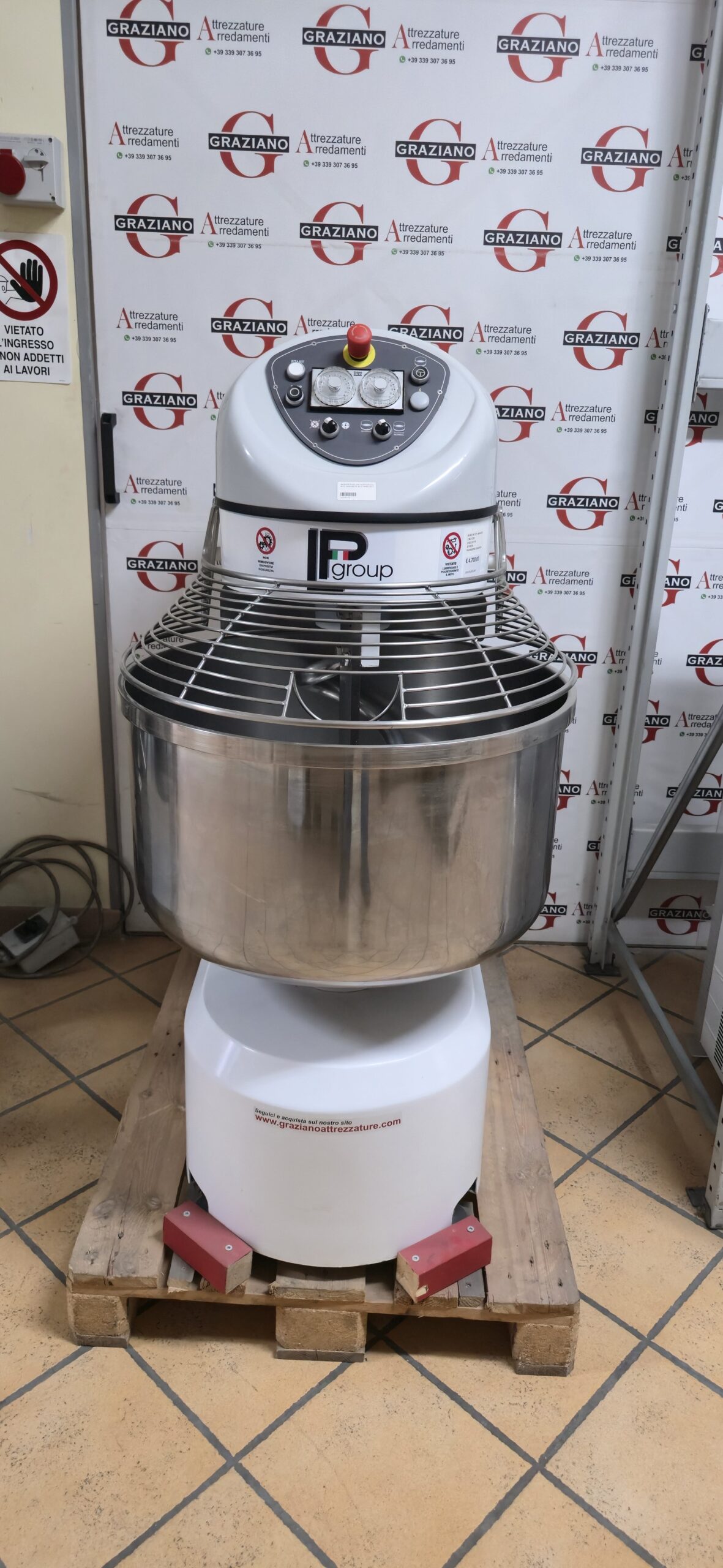 IMPASTATRICE A SPIRALE da 80 kg marca LP GROUP - immagine 8