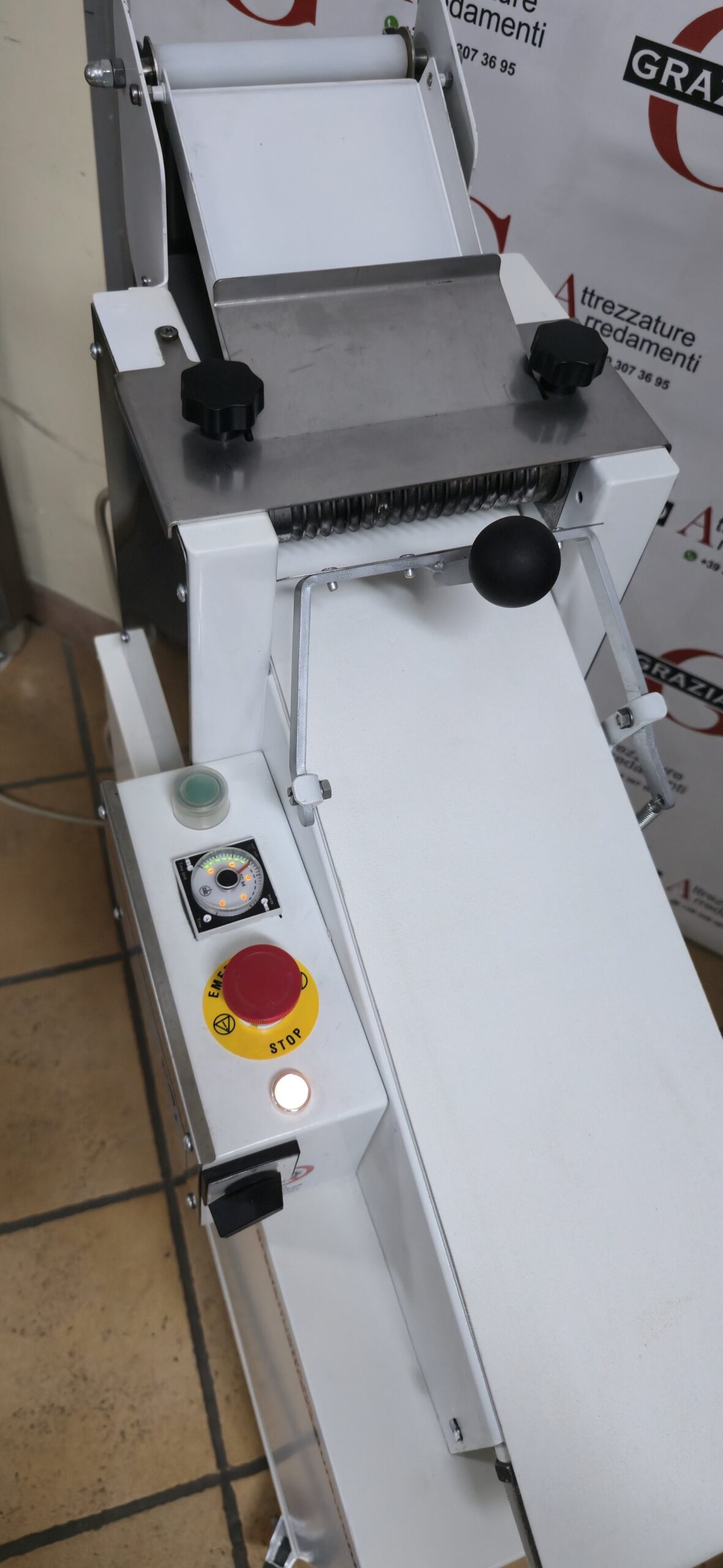 GRISSINATRICE professionale semi-automatica marca DELL'ORO - immagine 8