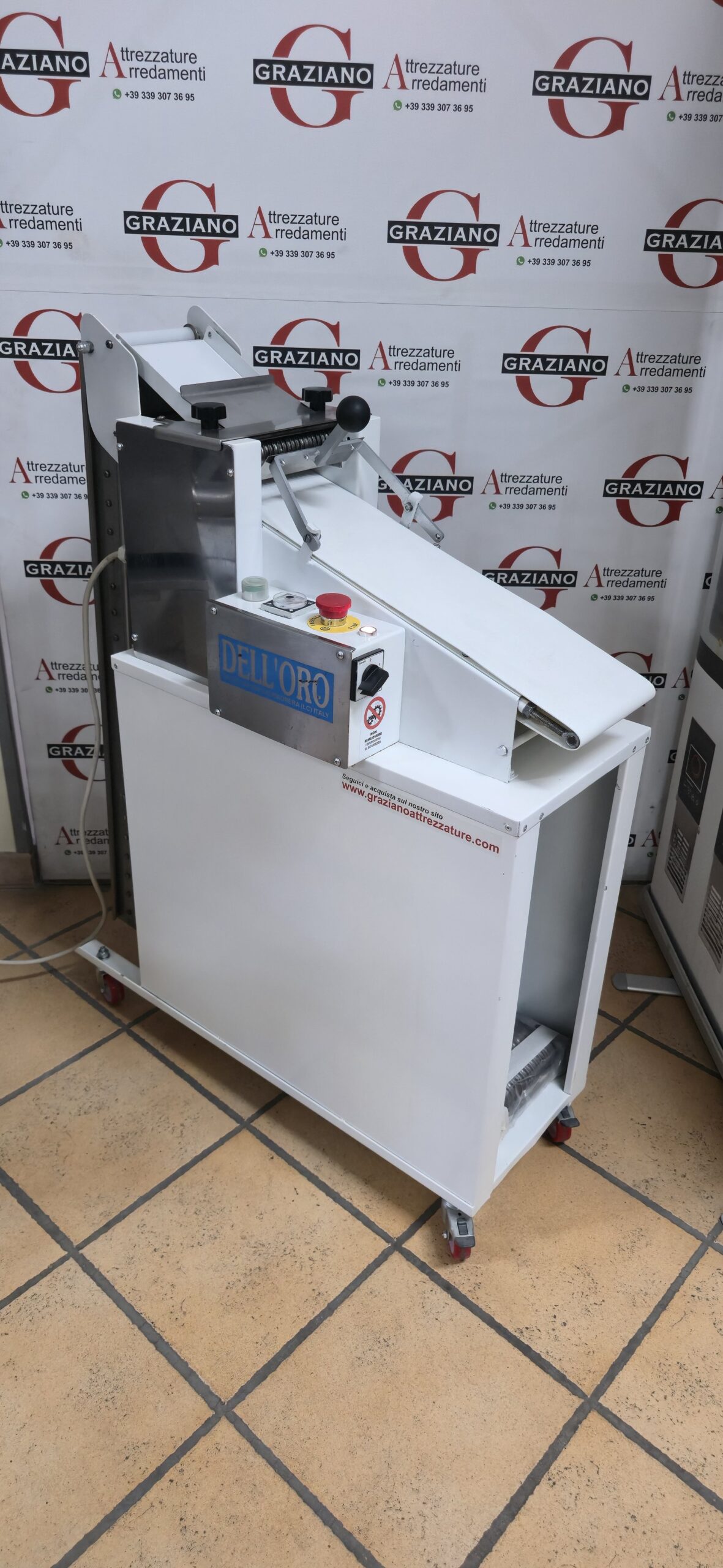 GRISSINATRICE professionale semi-automatica marca DELL'ORO - immagine 9