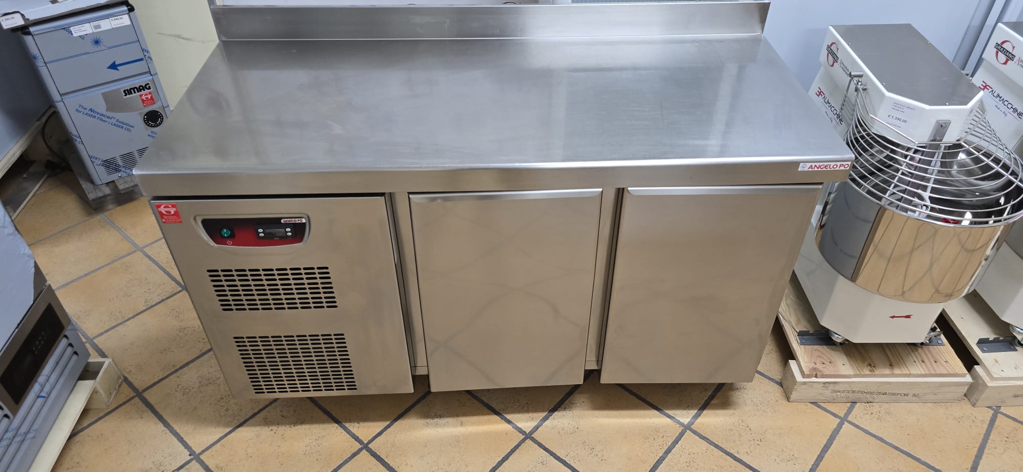 TAVOLO REFRIGERATO 2 PORTE positivo marca ANGELO PO - immagine 3