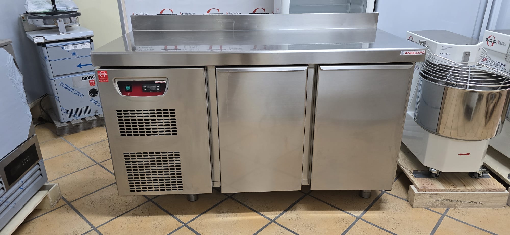 TAVOLO REFRIGERATO 2 PORTE positivo marca ANGELO PO - immagine 7