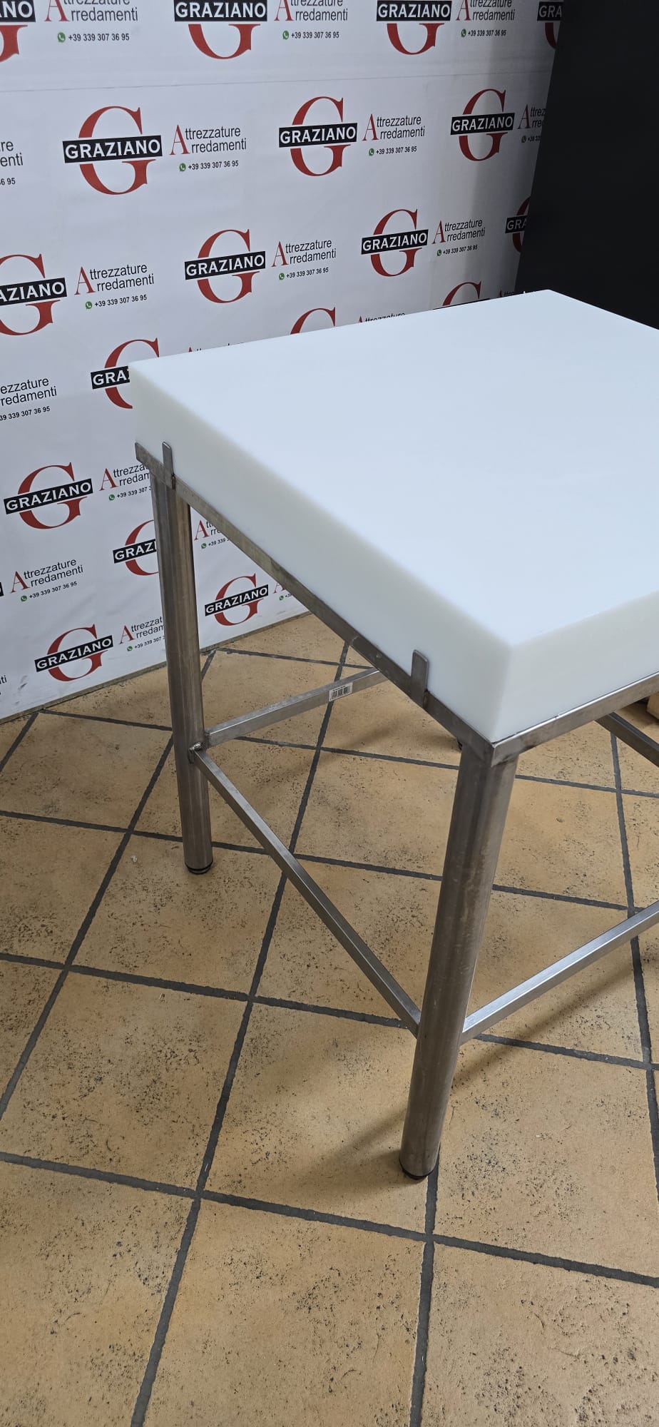CEPPO IN POLIETILENE su piedistallo inox marca EUROCEPPI - immagine 4