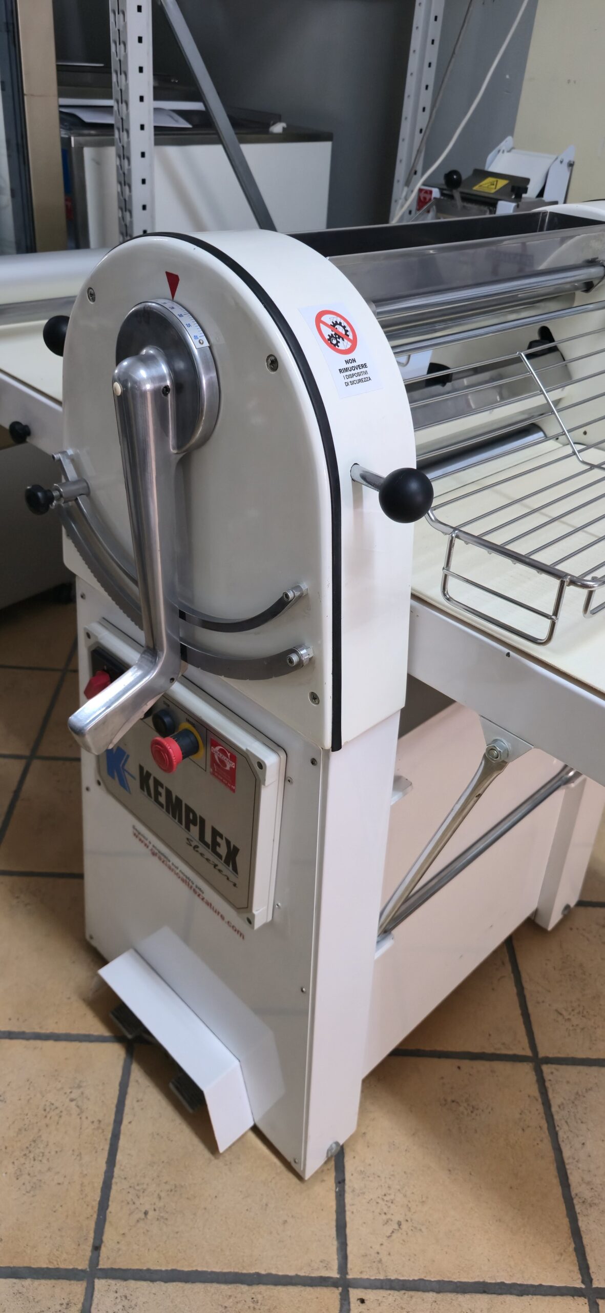 SFOGLIATRICE tappeti cm 70x50 marca KEMPLEX - immagine 3