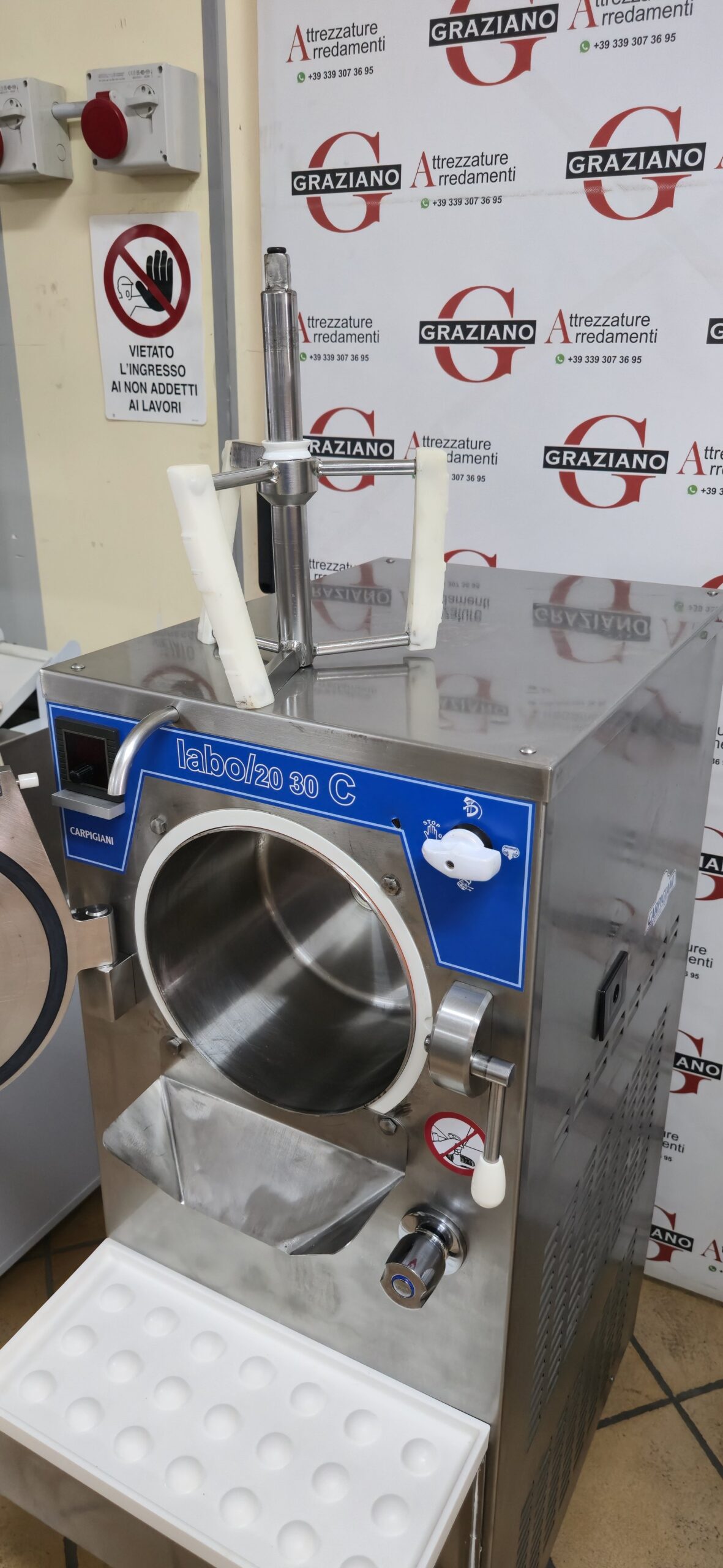 MANTECATORE/macchina gelato mod. LABO 20/30 C marca CARPIGIANI - immagine 9