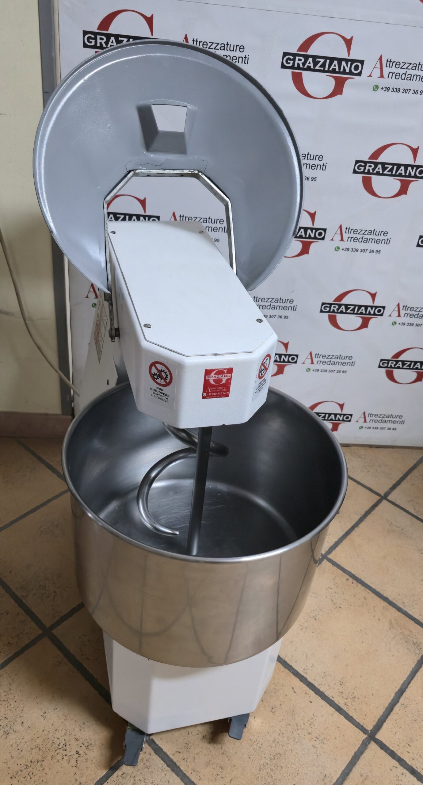 IMPASTATRICE A SPIRALE da 25 kg marca STENO - immagine 7