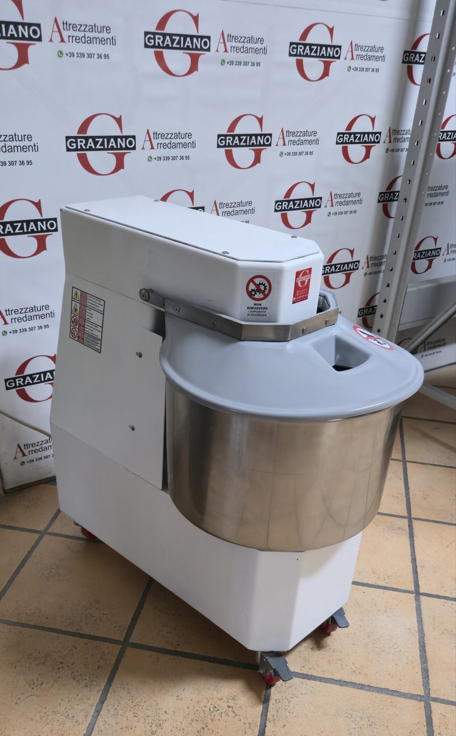 IMPASTATRICE A SPIRALE da 25 kg marca STENO - immagine 6